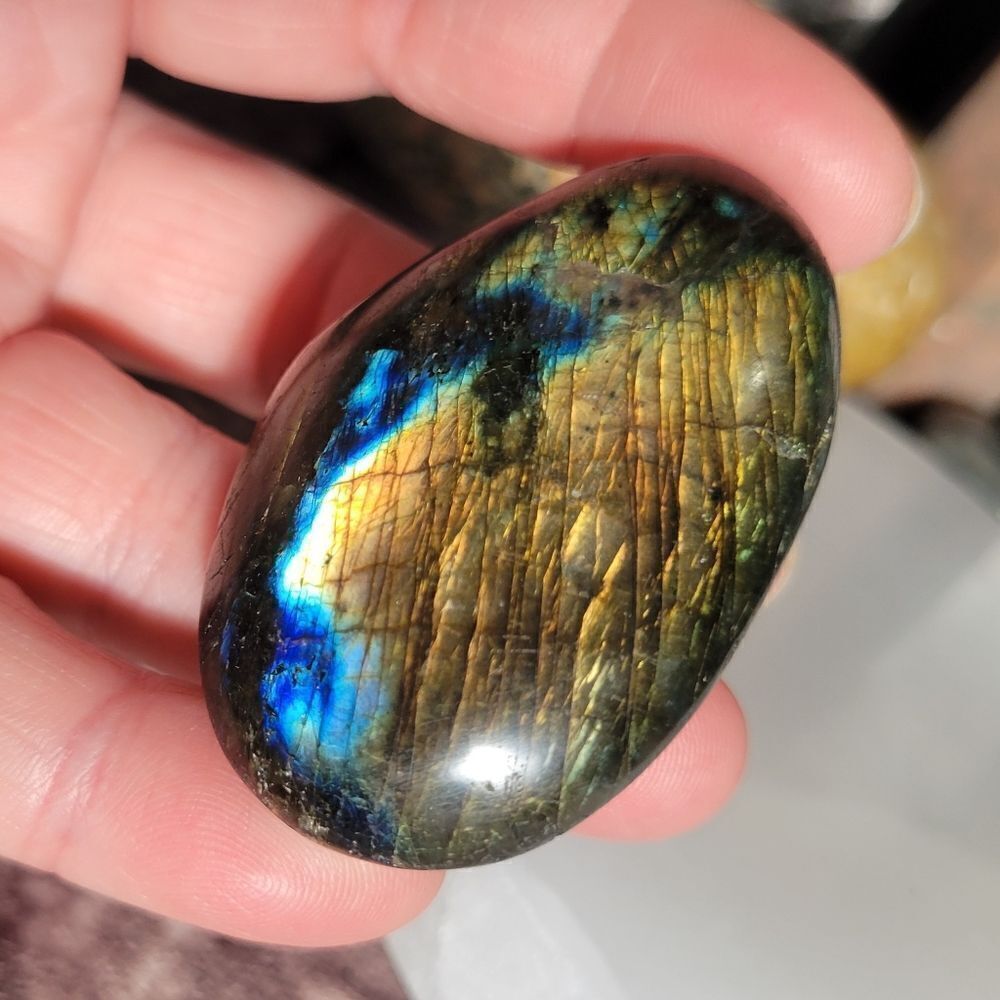 Labradorite Palm Stone